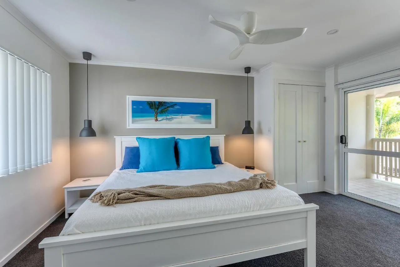 Tropical Nites Holiday Townhouses Port Douglas Resort