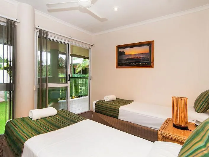 Tropical Nites Holiday Townhouses Port Douglas Australia